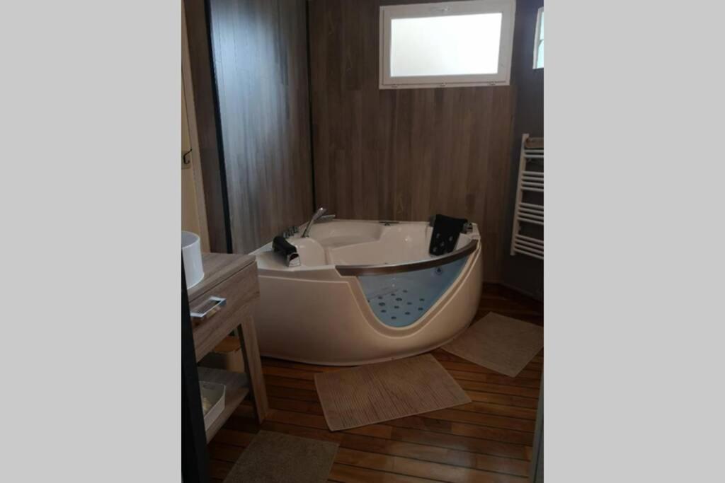 Appartement, Les Templiers, Rdc Vue Mer Proche Centre Ville Houlgate Bagian luar foto